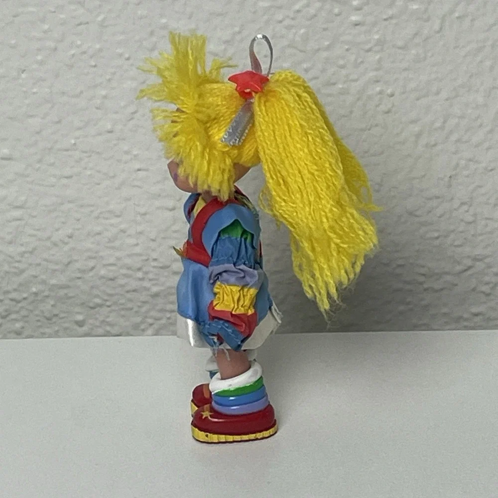 Vintage 1983 Rainbow Brite Doll Plastic Figure 4.5